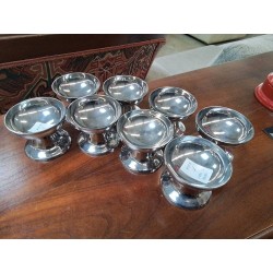 LOT DE 8 COUPES INOX 